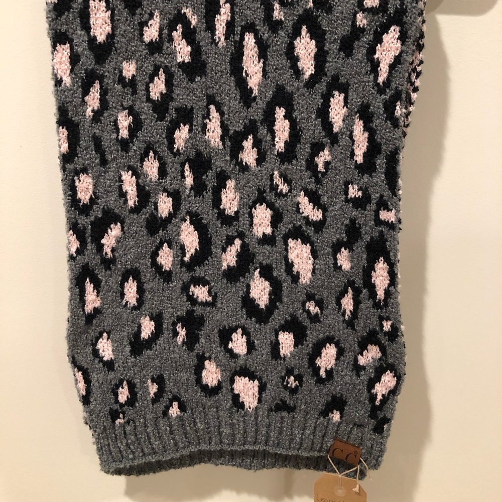 C.C Brand Leopard Knit Scarf